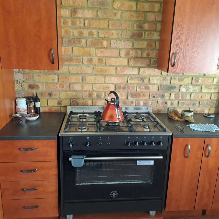 3 Bedroom Property for Sale in Deneysville Free State